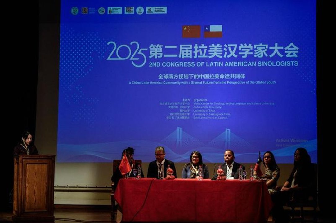 Ni guerra comercial ni tecnológica, Xi Jinping anima a jóvenes sinólogos a una inserción cultural en el mundo