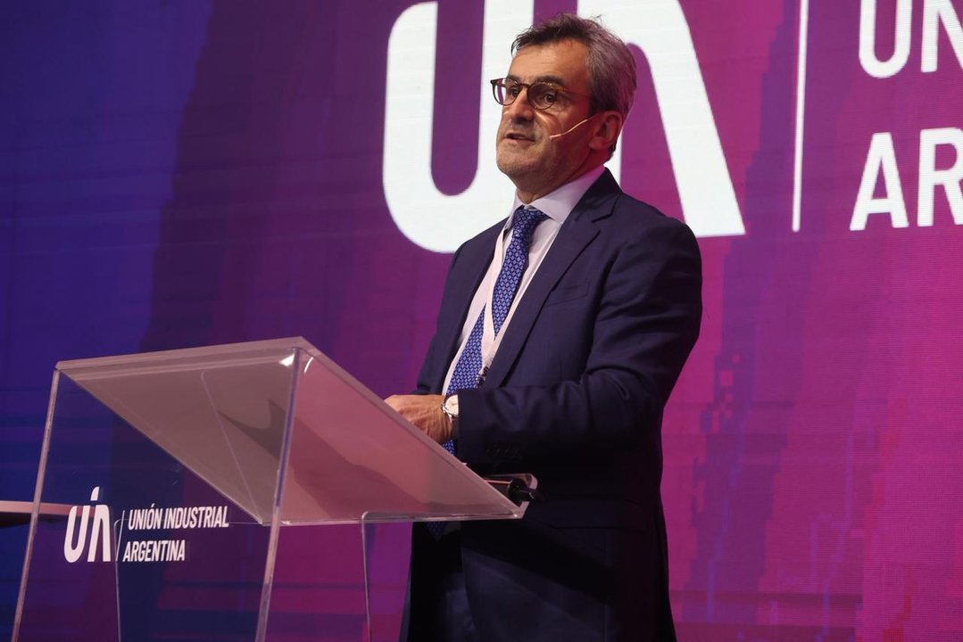 Rappallini le apuntó a Caputo: “Me gustaría que hable más de industrialización”