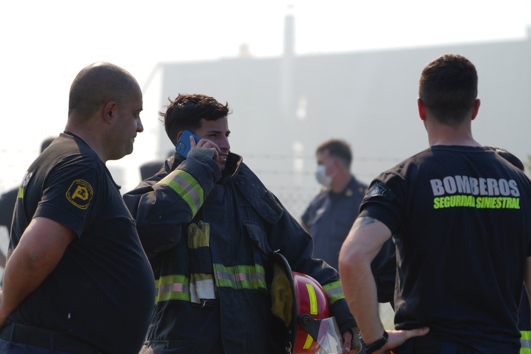 Explosión en Ezeiza: “Aún quedan focos activos” y confirman que Iron Mountain tiene fuego en su interior