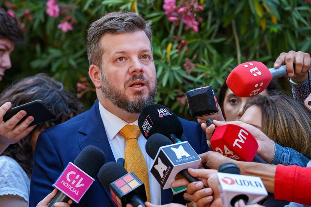 Johannes Káiser reconoció la derrota y llamará a votar por Kast en la segunda vuelta