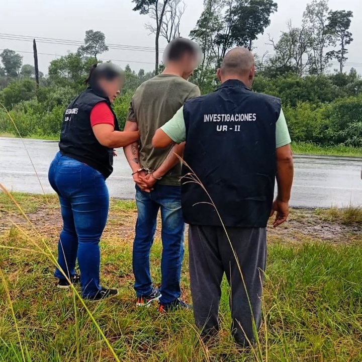 Patrullero de la Policía de Misiones en un operativo rural