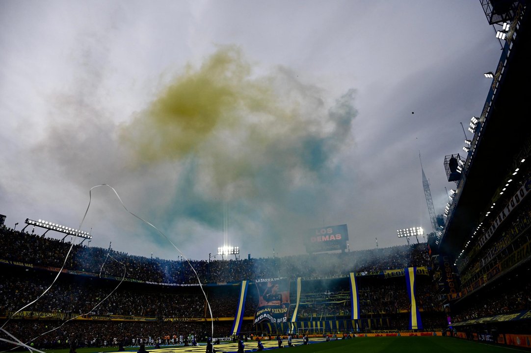 Hinchas de Boca Juniors en La Bombonera