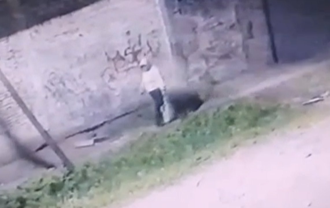 Indignación en Solano: un bebé fue abandonado en una bolsa | Diario El  Norte - San Nicolás