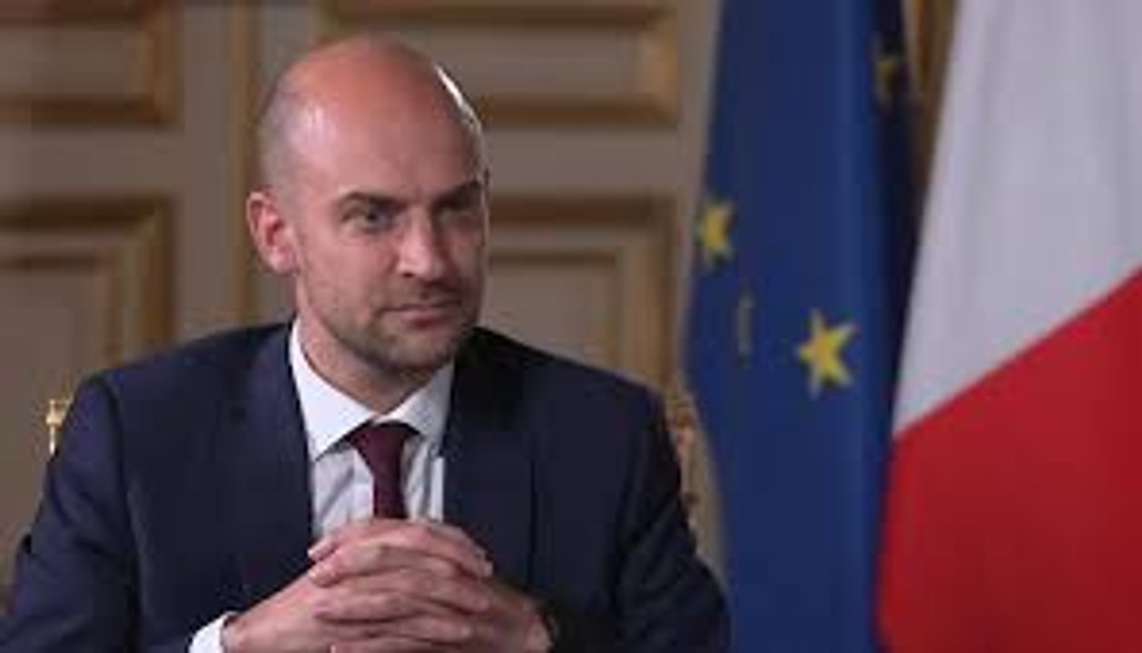 Francia prohíbe la entrada al ministro de Finanzas de Israel