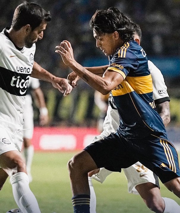 Boca Juniors ante Olimpia en el estadio Único de San Nicolás