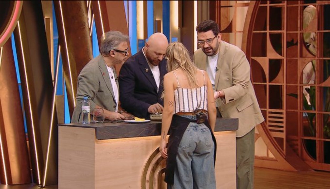 Participantes de MasterChef Celebrity en la cocina