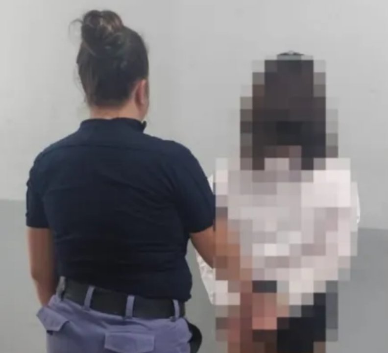 Patrullero policial en un operativo nocturno en Chaco