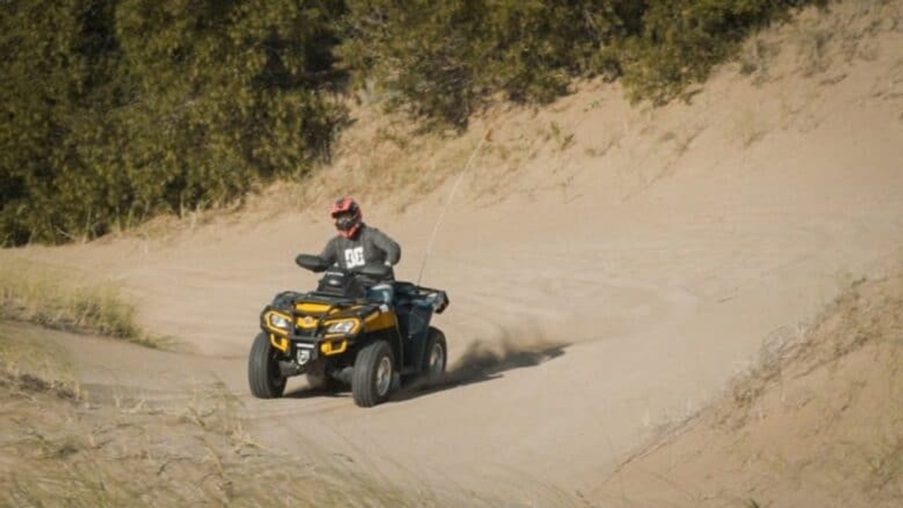 Helicóptero sanitario traslada a un joven herido en Villa Gesell