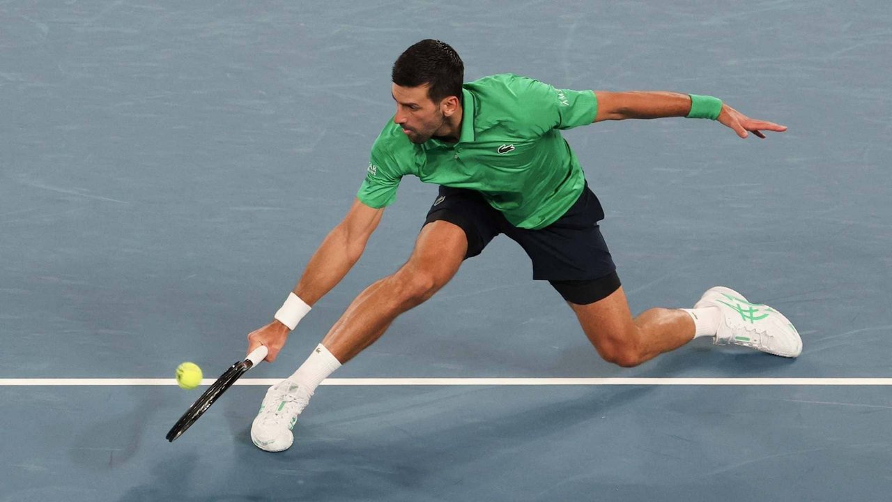 Novak Djokovic en su debut en el Australian Open 2026