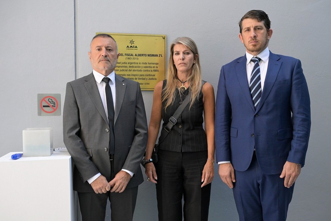 Acto homenaje a Alberto Nisman en la sede de AMIA