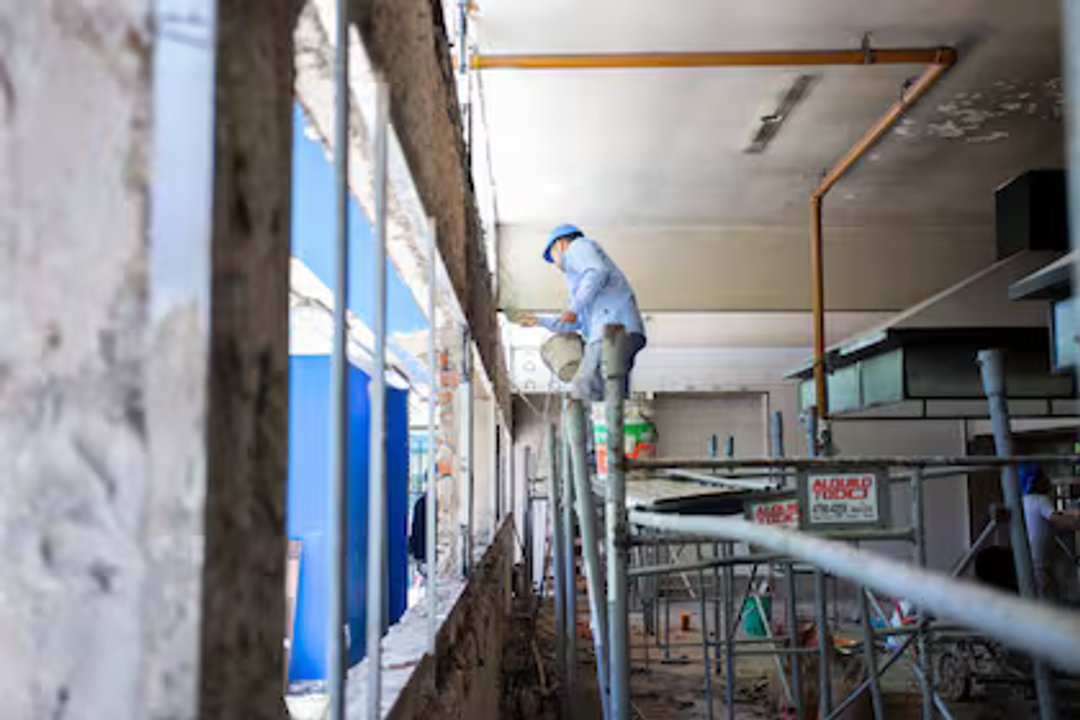 Trabajos de mantenimiento y obra en escuelas de la Ciudad de Buenos Aires durante el verano