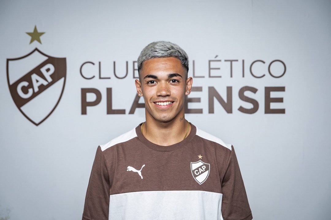 Juan Gauto presentado como refuerzo de Platense