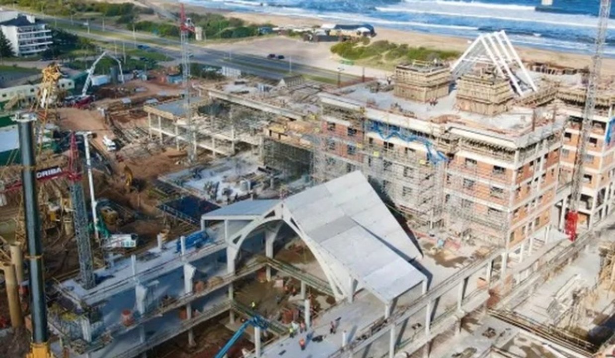 Obra del complejo Cipriani en Punta del Este, epicentro de la denuncia laboral