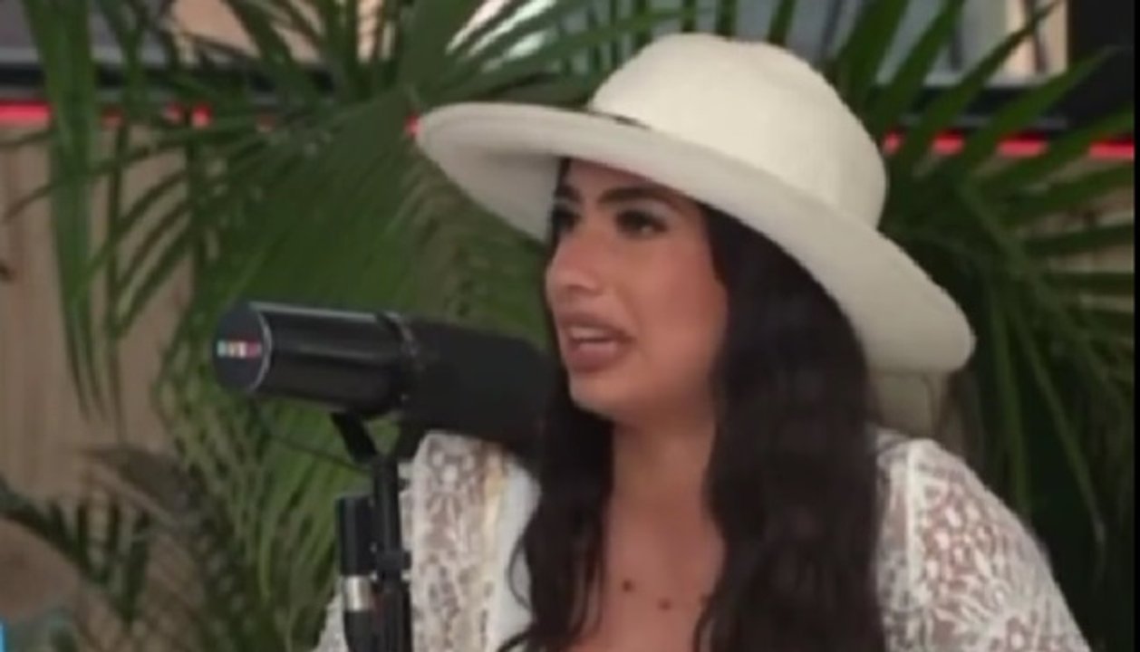 Daniela Celis se emociona al hablar de los cambios en su cuerpo tras la maternidad