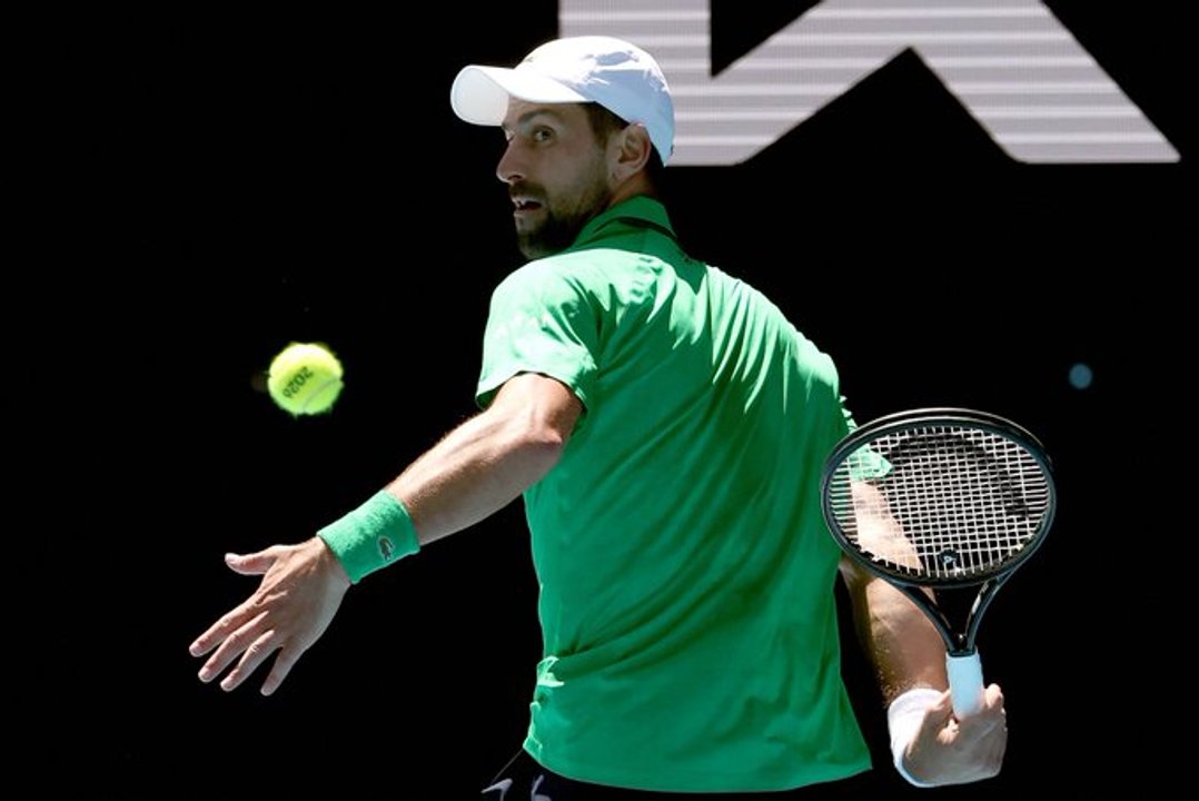 Novak Djokovic celebra un triunfo en el Abierto de Australia