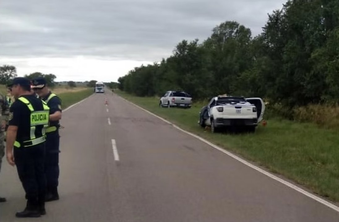 Operativo policial en la Ruta 18 tras el accidente fatal del intendente de Quehué