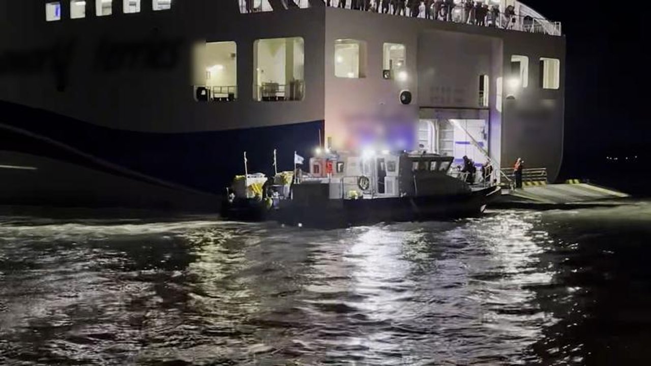 Operativo de rescate tras el hundimiento de un ferry en Filipinas