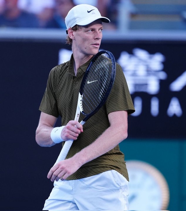 Jannik Sinner celebrando su triunfo en el Australian Open 2026
