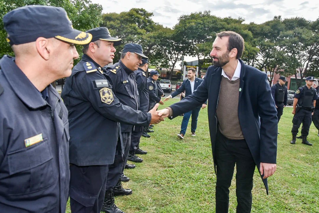 Convocatoria policial 2026 en Hurlingham