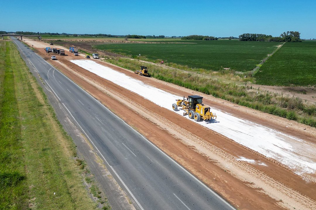 Trabajos de transformación en autovía sobre la Ruta Provincial 41 en Buenos Aires