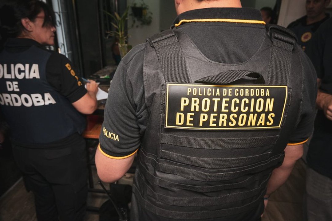 Allanamiento policial en Córdoba por material de abuso sexual infantil
