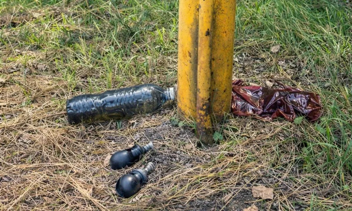 Operativo de fuerzas de seguridad en gasoducto de Ezeiza