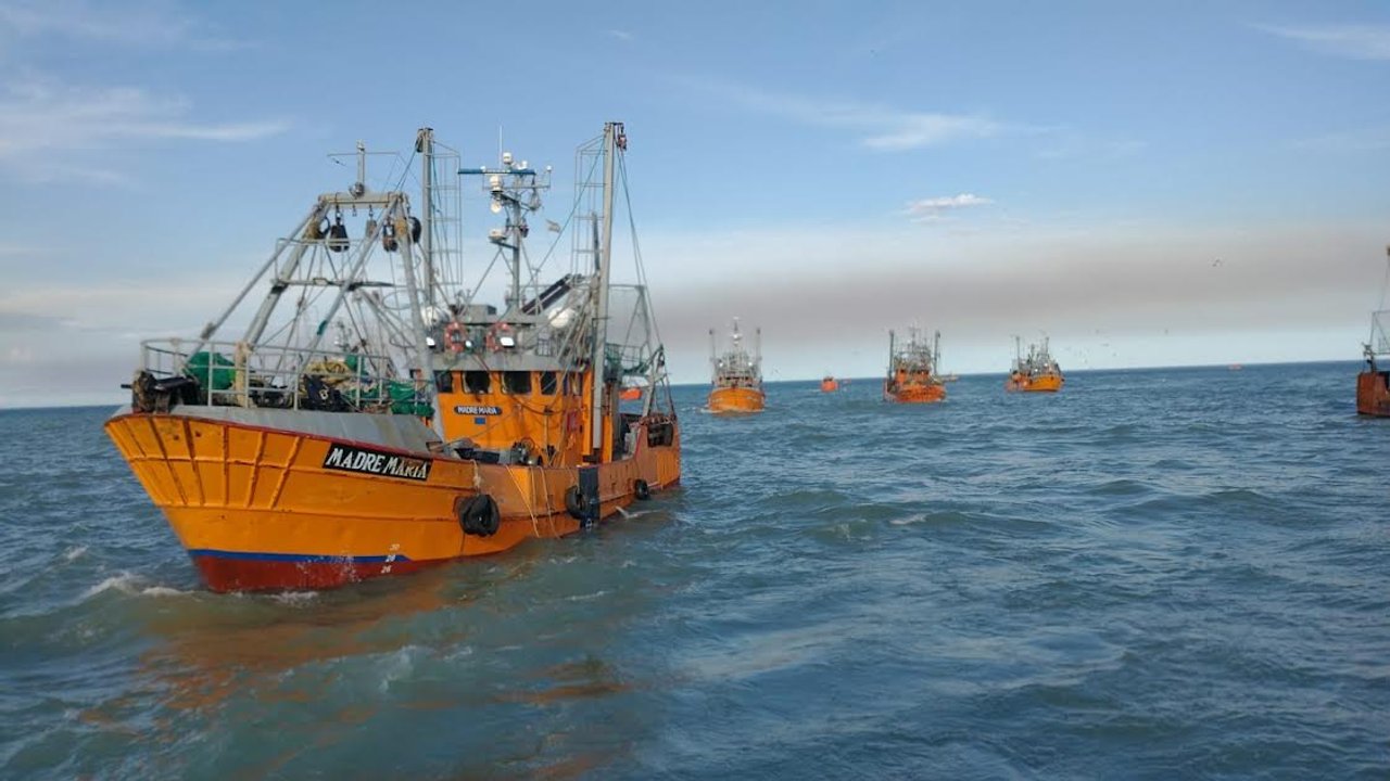 Dirigentes gremiales navales en Chubut en estado de alerta