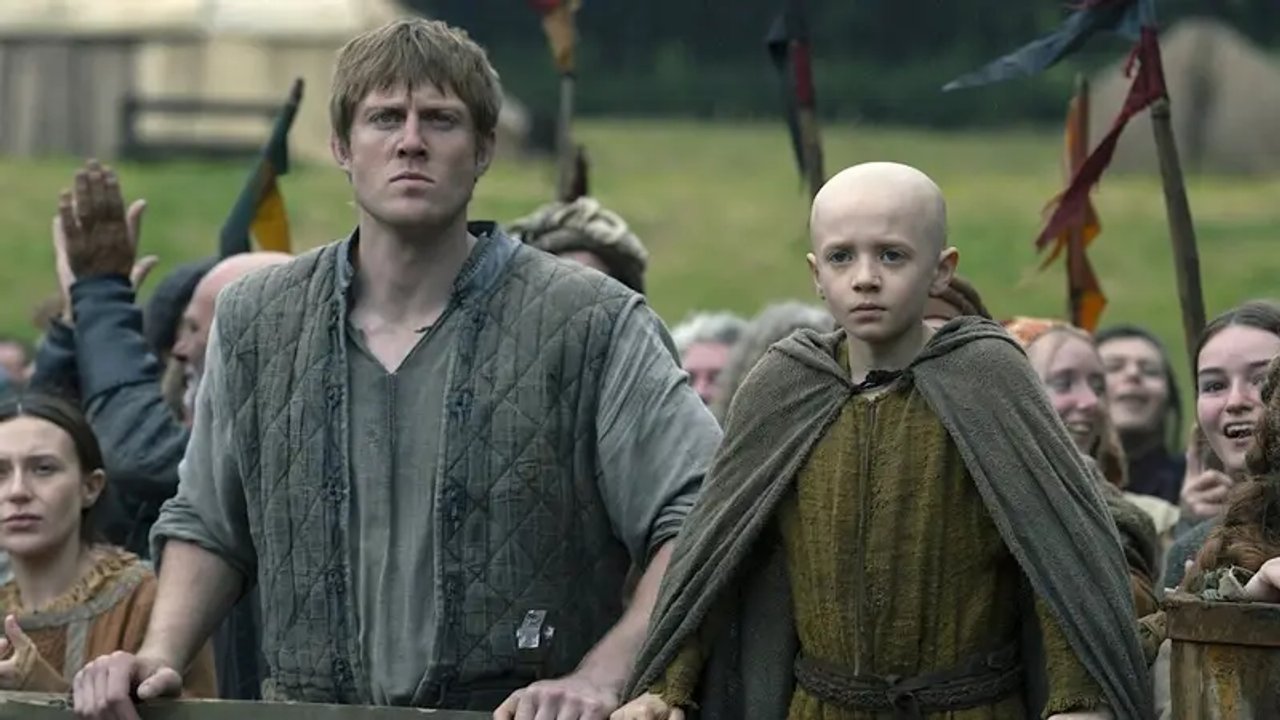 Escena de la serie El Caballero de los Siete Reinos en HBO Max