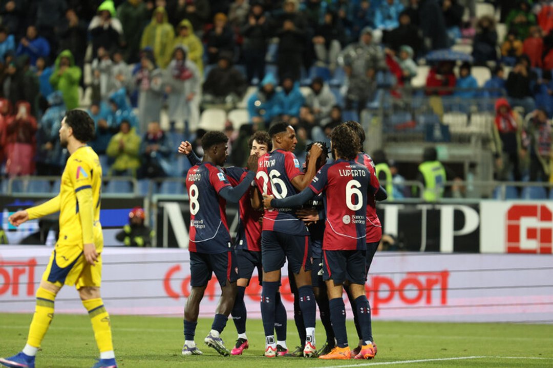 Hellas Verona y Pisa se enfrentan por la permanencia en la Serie A