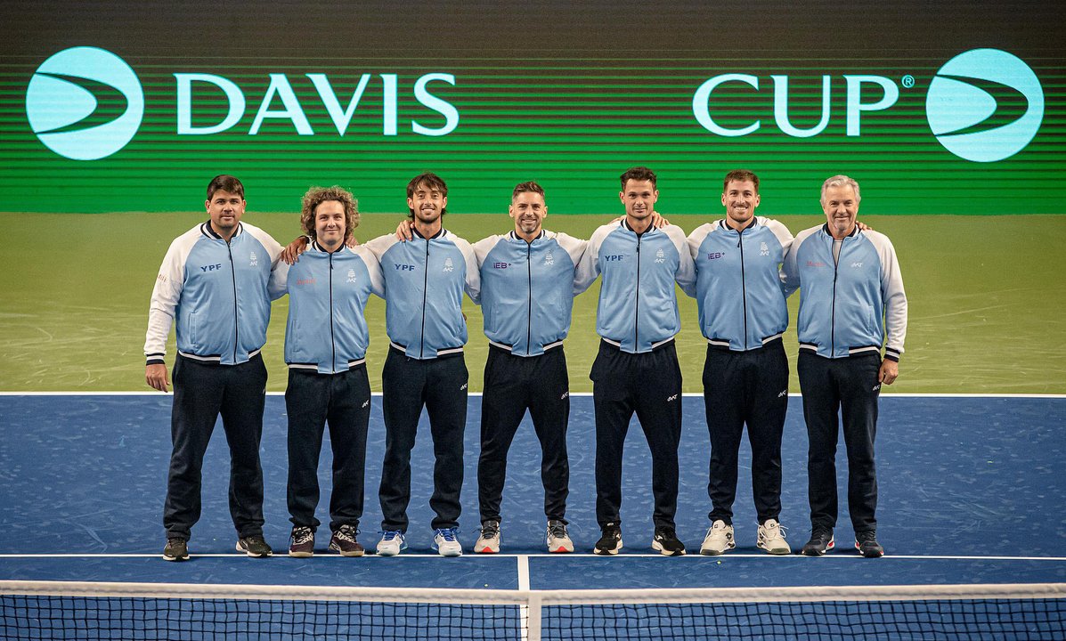 Equipo argentino de Copa Davis en acción