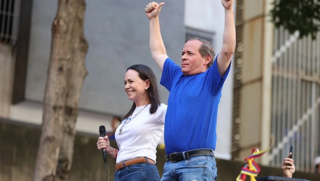 Dirigente opositor venezolano Juan Pablo Guanipa tras recuperar la libertad