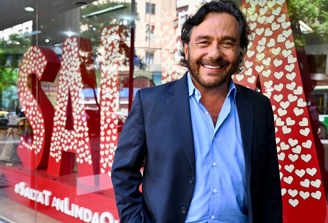 Gustavo Sáenz durante una entrevista televisiva