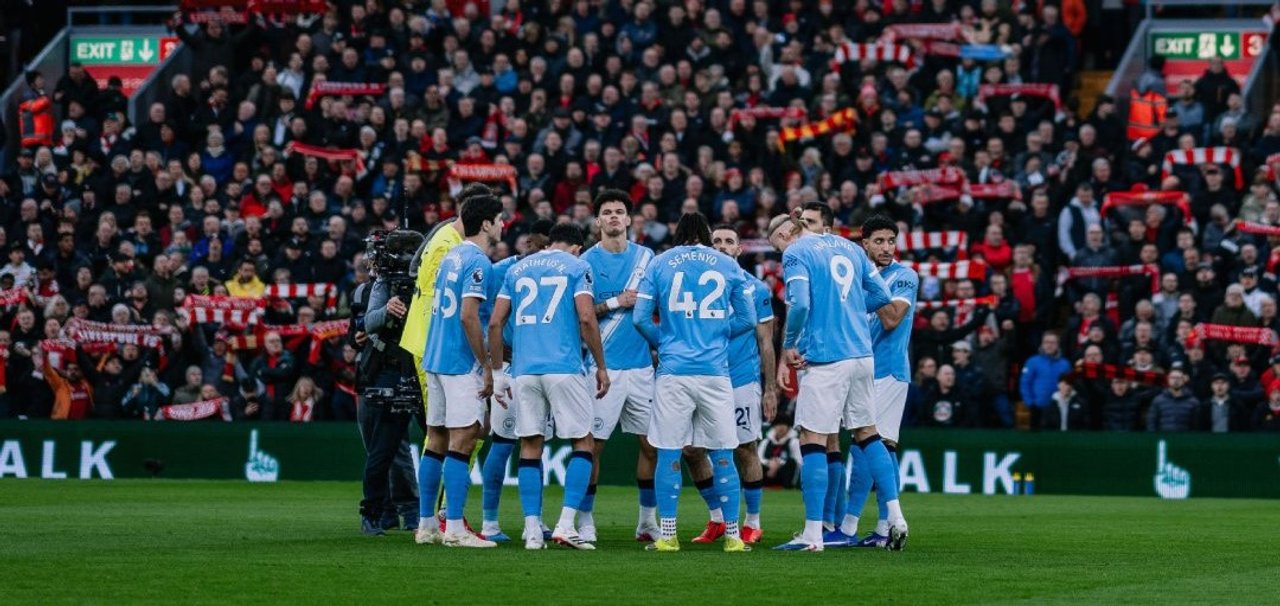 Hinchas en Anfield durante el Liverpool vs Manchester City