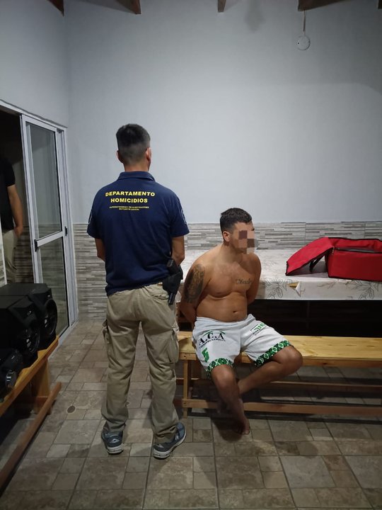 Operativo policial en Lomas de Zamora