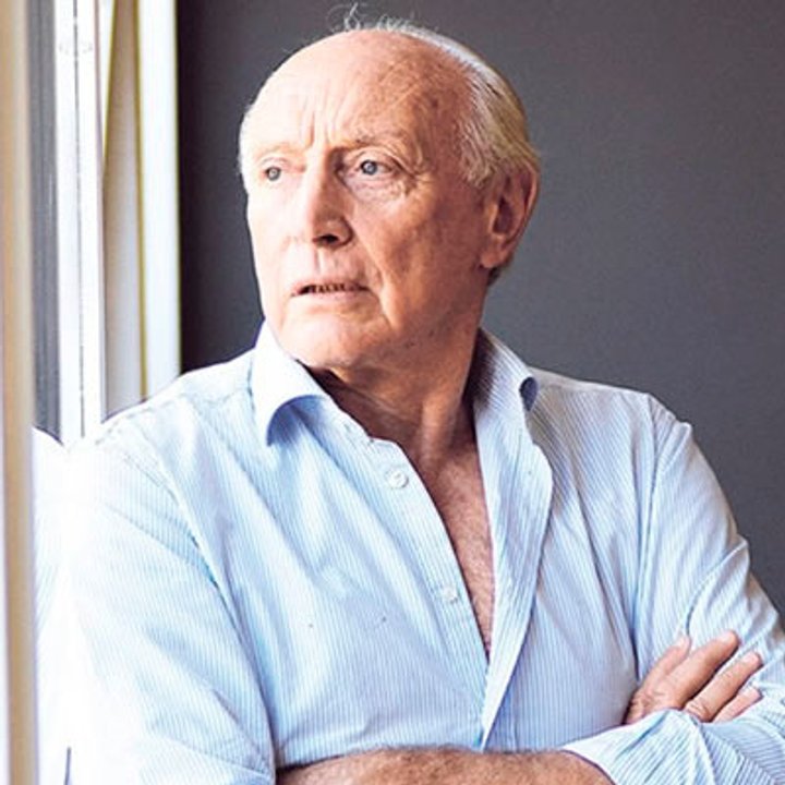 Eduardo Kovalivker, ex titular de Suizo Argentina y ahora escritor