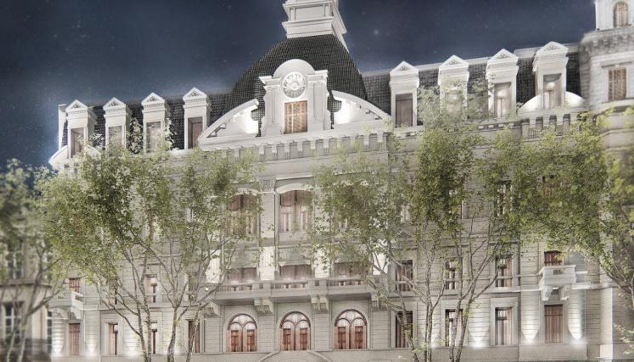 Fachadas del Palacio Municipal y del ex edificio de La Prensa en la Avenida de Mayo
