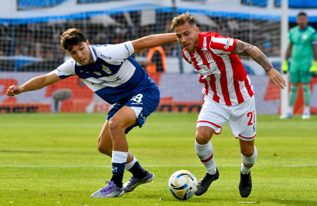 Gimnasia y Estudiantes disputan el clásico platense en el Bosque