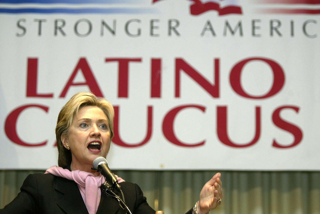 Hillary Clinton durante una entrevista en un foro internacional