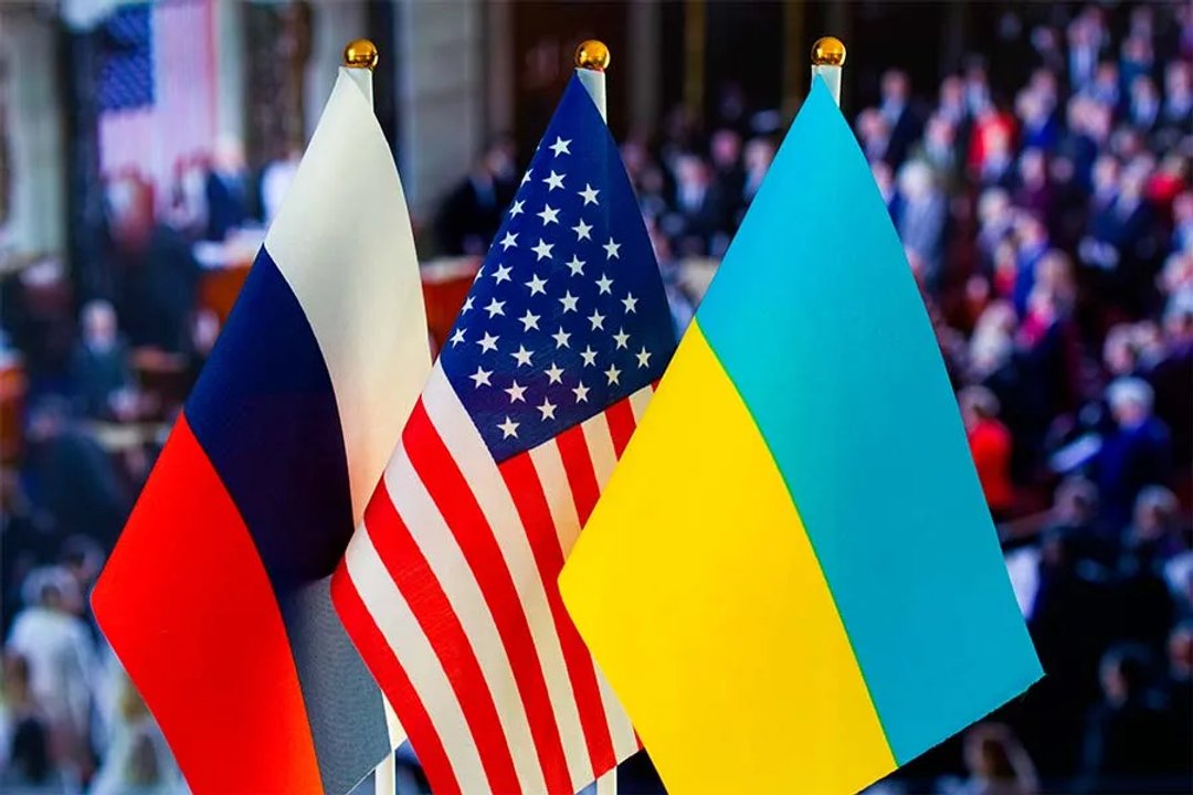 Delegaciones de Ucrania, Estados Unidos y Rusia en ronda de negociaciones por la guerra
