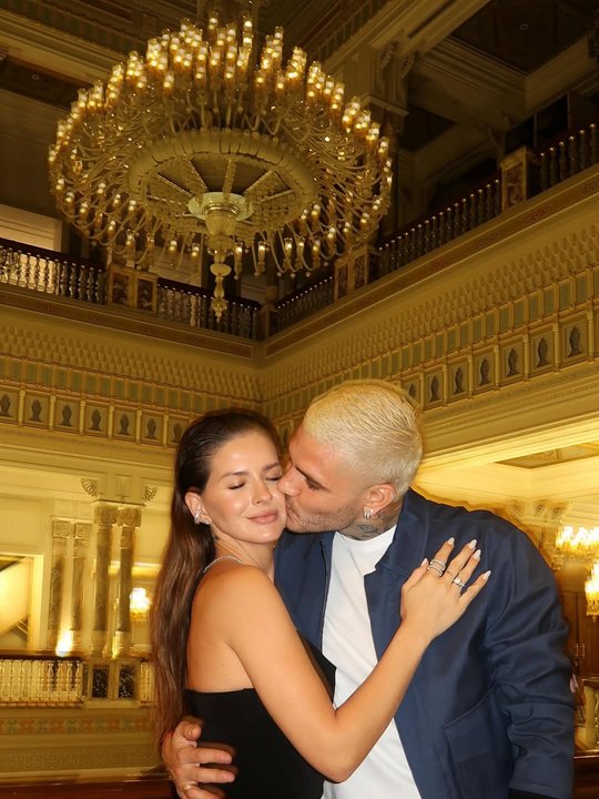 China Suárez y Mauro Icardi en un palacio de Estambul