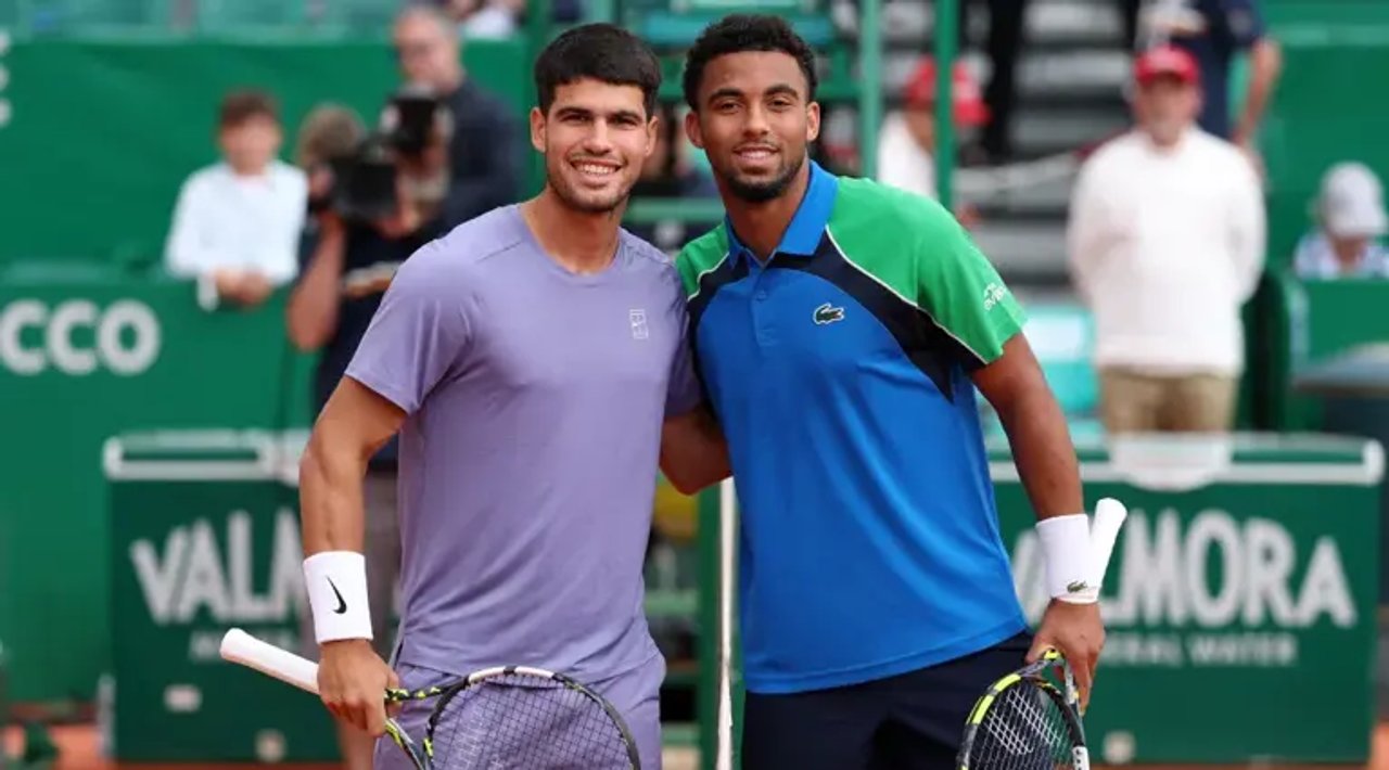 Carlos Alcaraz y Arthur Fils disputan la final del ATP 500 de Doha