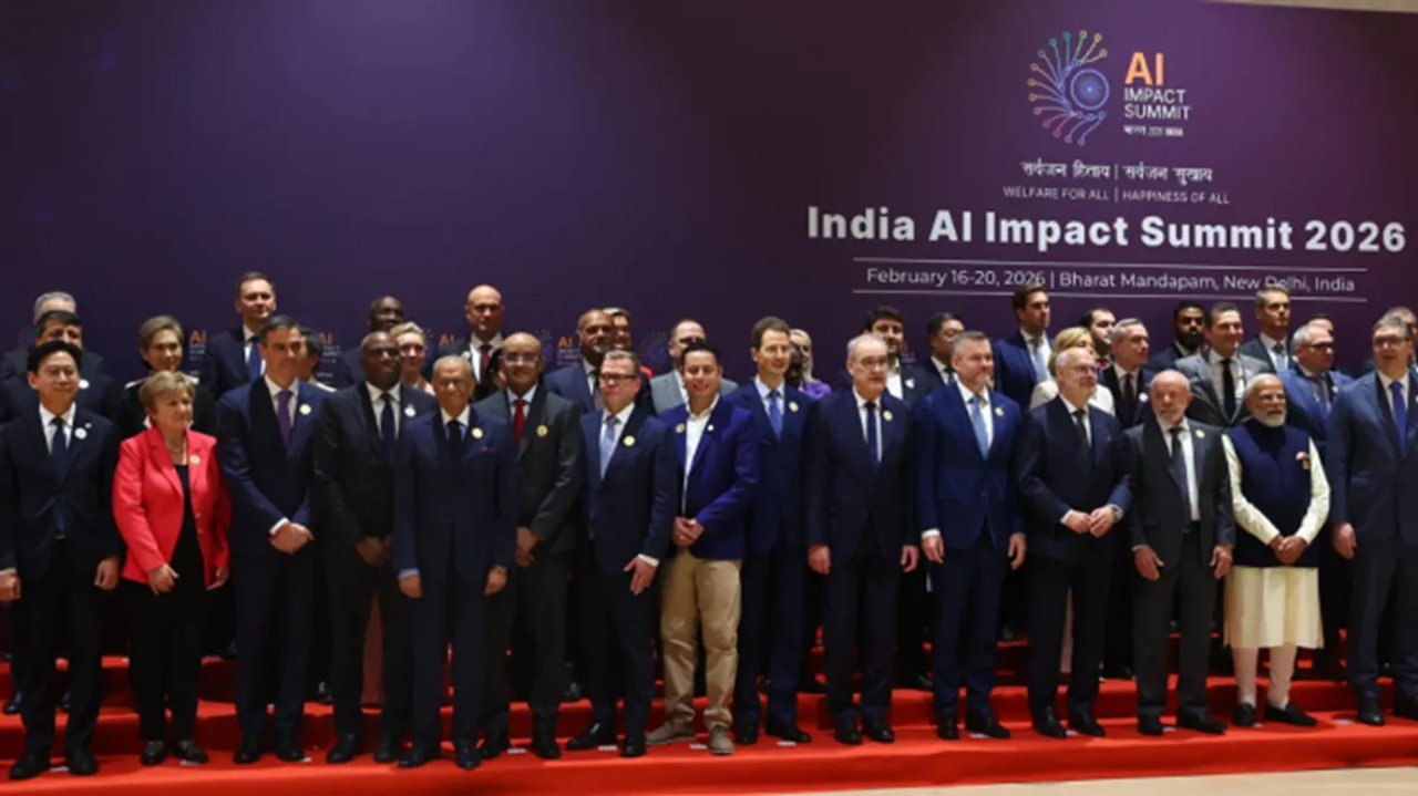 Líderes mundiales firman la Declaración de Delhi sobre inteligencia artificial
