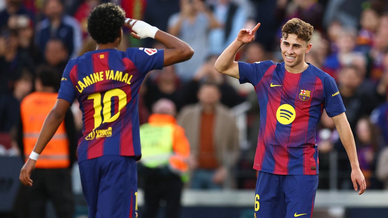 Barcelona celebra un gol ante Levante en La Liga