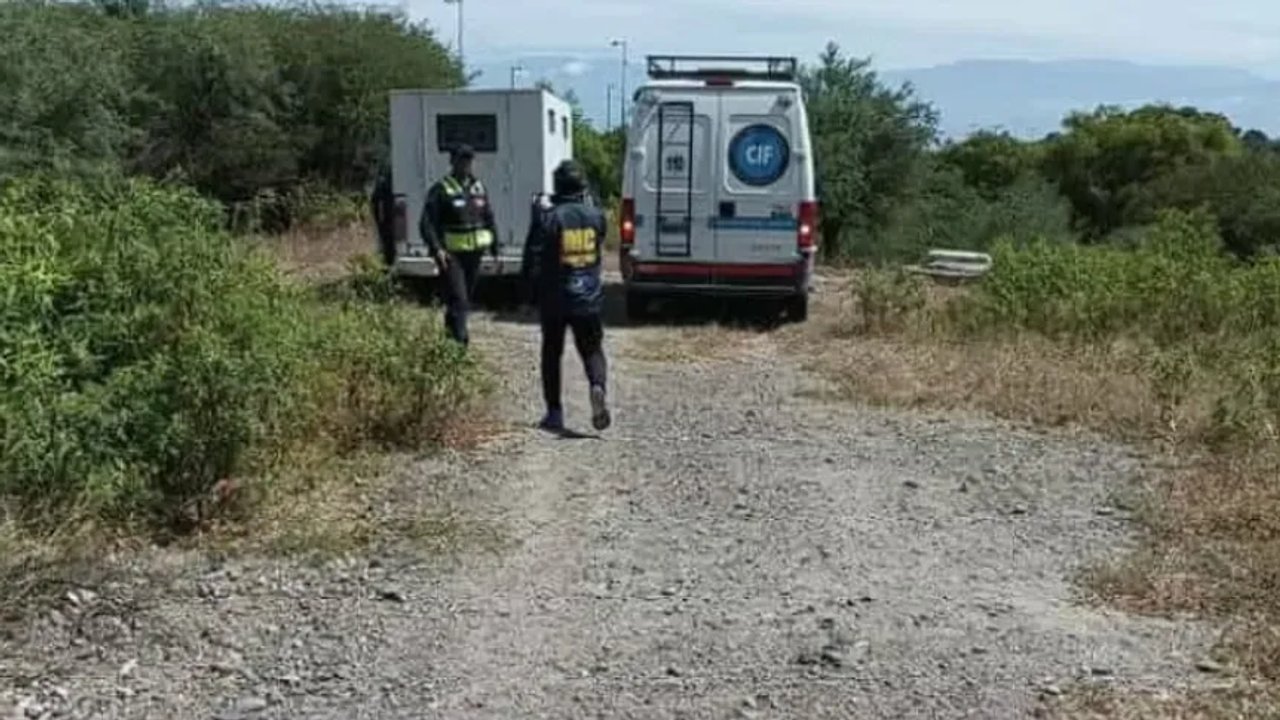 Operativo policial en descampado de Salta