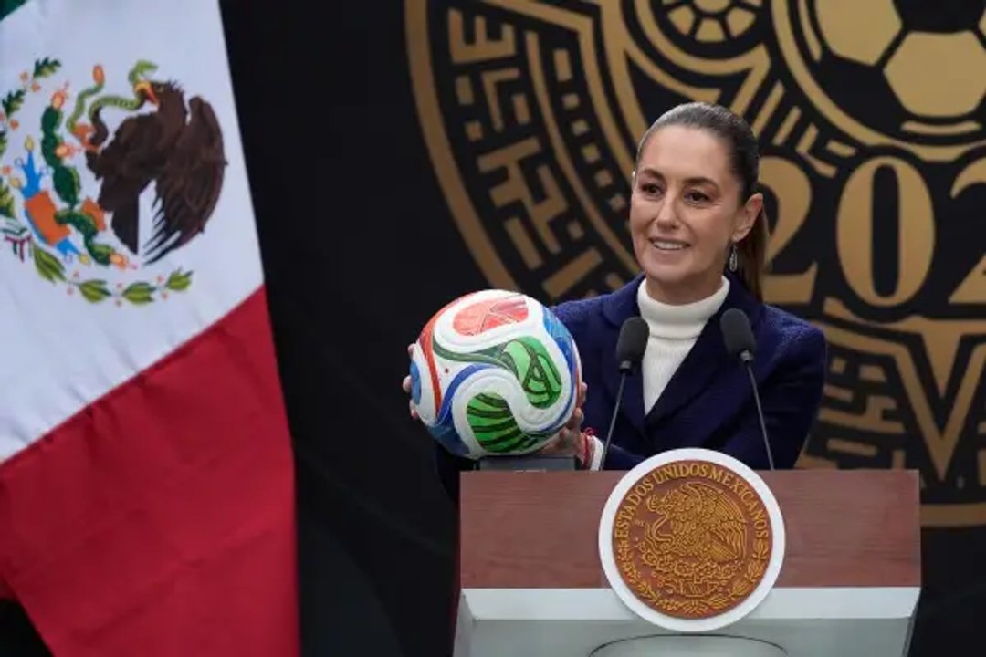 Claudia Sheinbaum durante una conferencia de prensa en Palacio Nacional