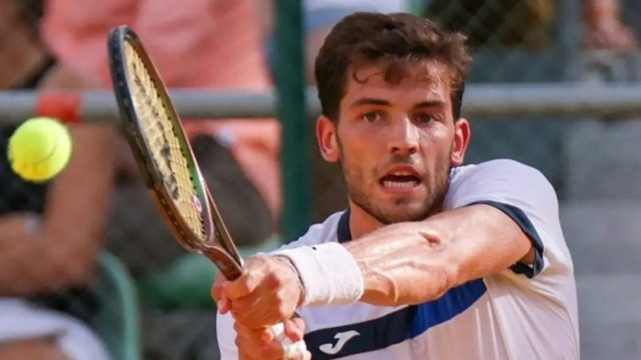Román Burruchaga durante su partido en el Chile Open