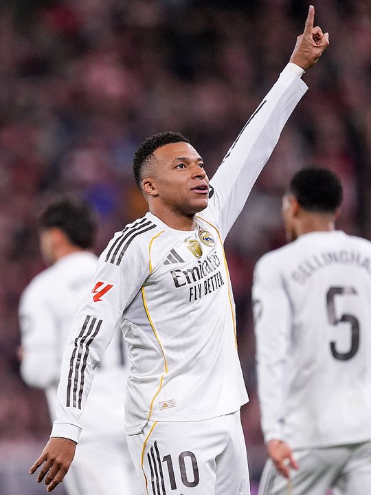 Kylian Mbappé durante un partido con Real Madrid