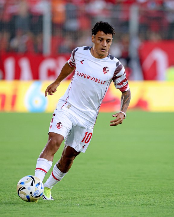 Estudiantes festeja su victoria ante Newell’s en el Marcelo Bielsa