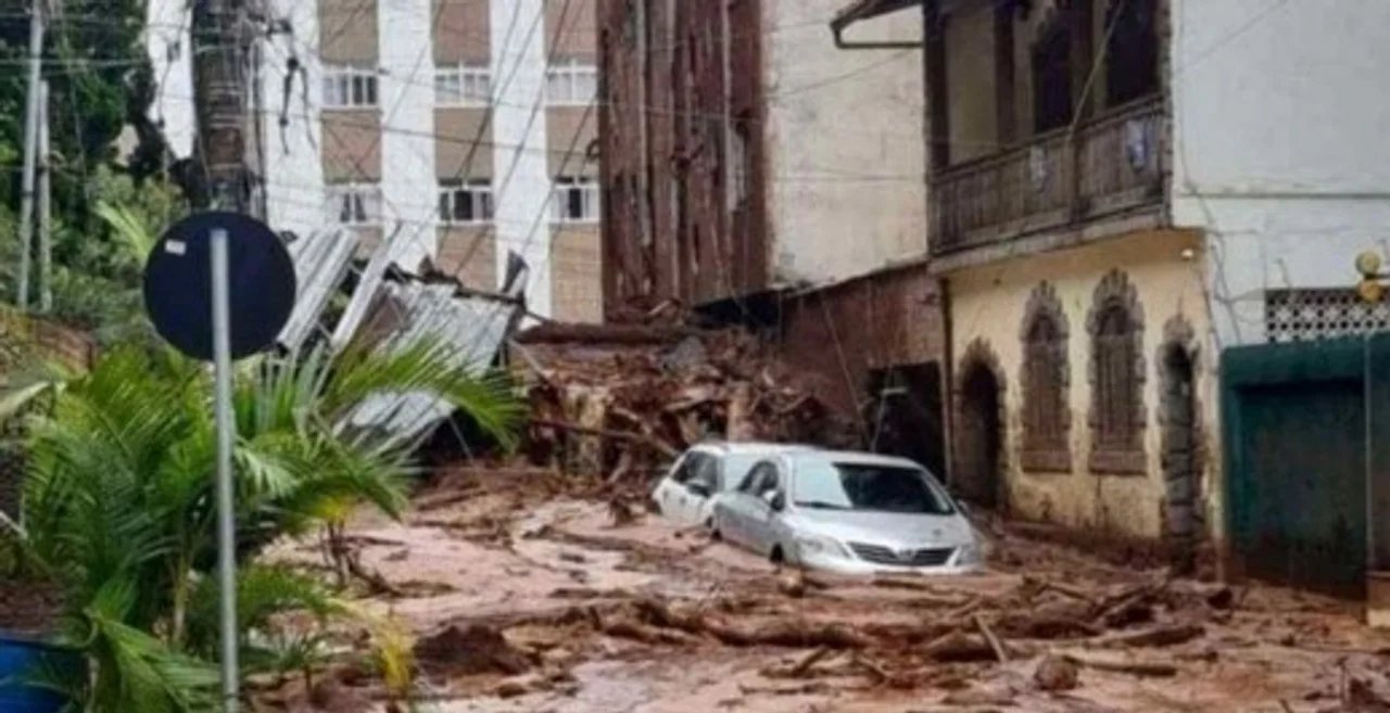 Operativos de rescate tras las fuertes lluvias en Minas Gerais, Brasil
