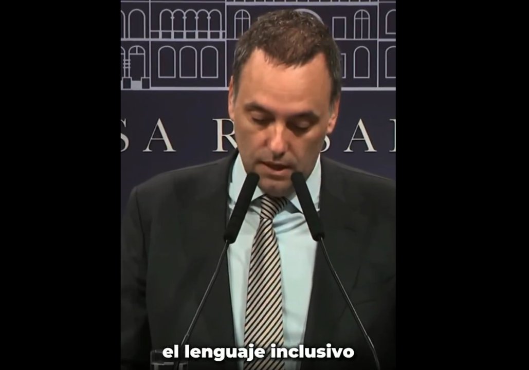 Manuel Adorni recordó la exclusión del lenguaje inclusivo en la Administración Pública Nacional
